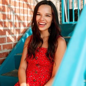 Meet your Posher, Katie